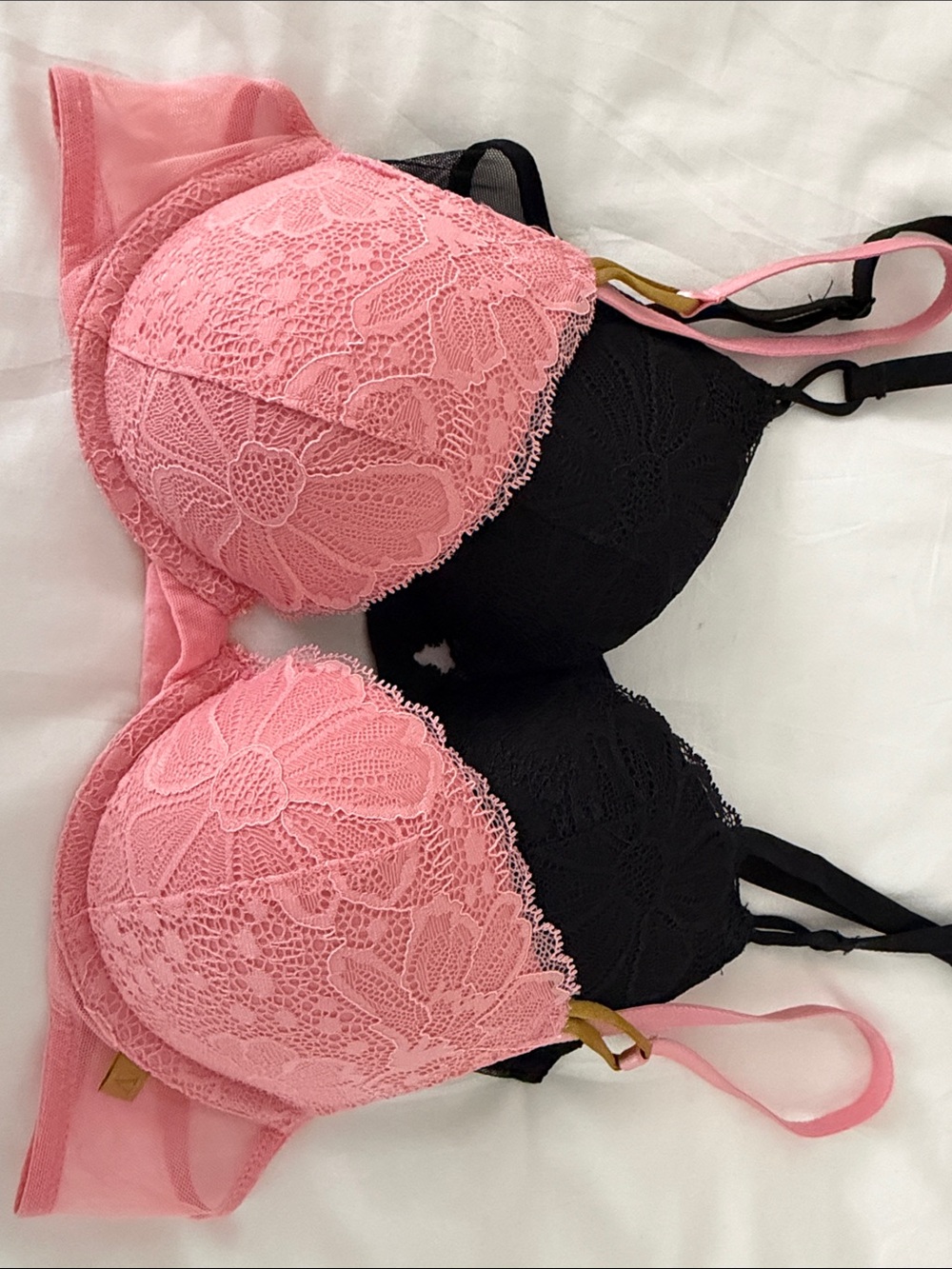 Victoria's Secret Pink & Black Lace Push-Up Bra Duo
